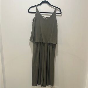 Uniqlo Olive Green Cropped Jumpsuit